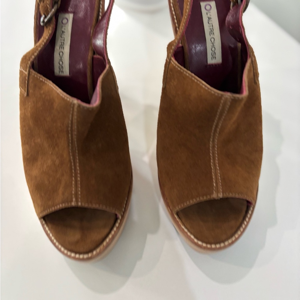 Elegant Brown Suede Women's Mules - Picture 7 of 7
